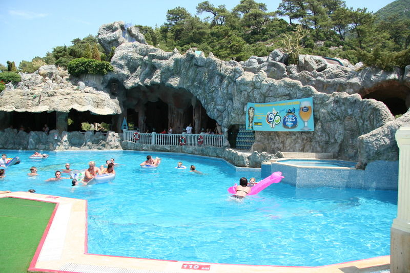 Grand Aquarium Apart Icmeler Exterior foto
